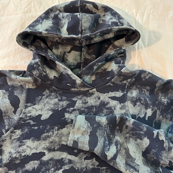 Lululemon Loungeful Cropped Hoodie Size 4 - Picture 3 of 8